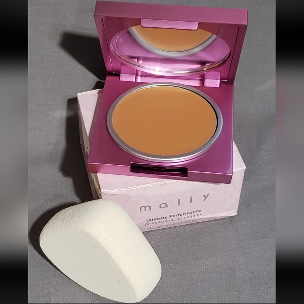 NiB Mally Ultimate Performance Professional Foundation - Tan - 0.35 oz.